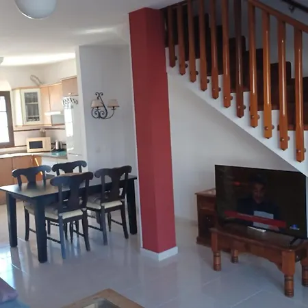 Duplex En Complejo De Lujo * 科斯塔特吉塞